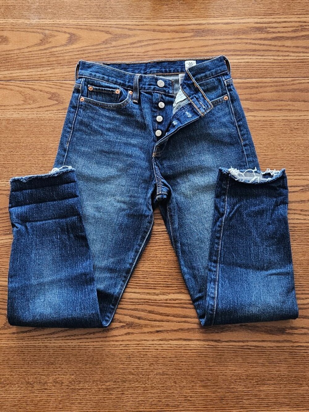 Levi’s White Oak Cone Denim Raw Hem - Size 28